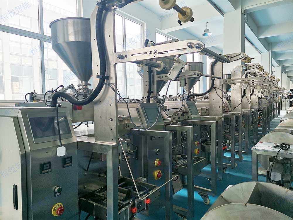 液体包装机.jpg 液体包装机.jpg