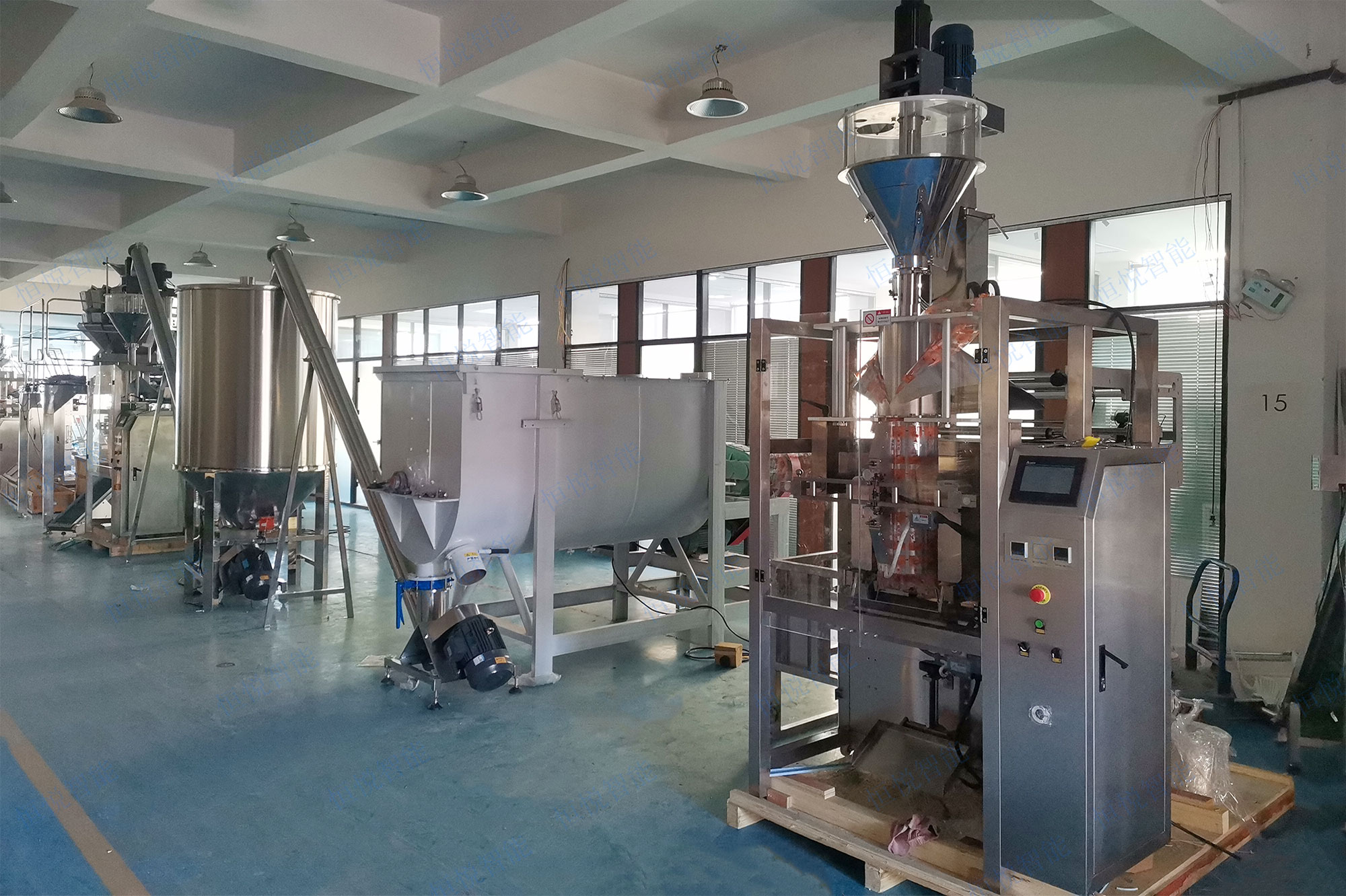 全自动防水涂料包装机可以实现涂料、腻子粉、快粘粉、石膏粉等建筑粉料产品得自动化包装全过程 全自动防水涂料包装机可以实现涂料、腻子粉、快粘粉、石膏粉等建筑粉料产品得自动化包装全过程