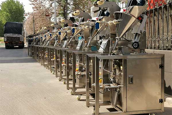 小型粉剂全自动包装机广泛适用于食品粉剂、中药冲剂的小袋包装